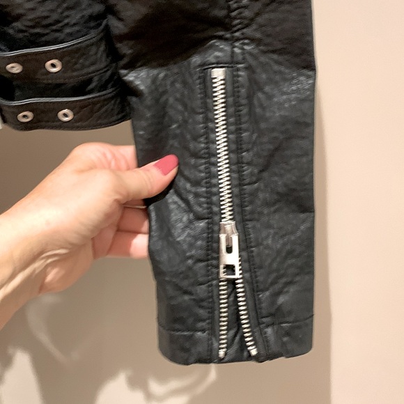 American Eagle  faux leather motto biker jacket - Picture 4 of 5